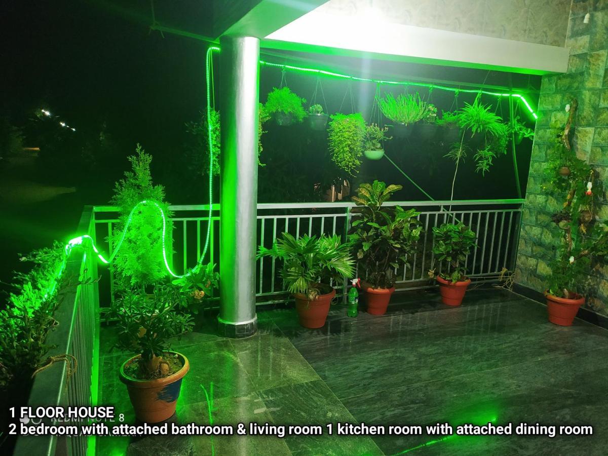 Sarvesh Arundekar Home Stay In Beach Side Ac Room 戈卡尔纳 外观 照片